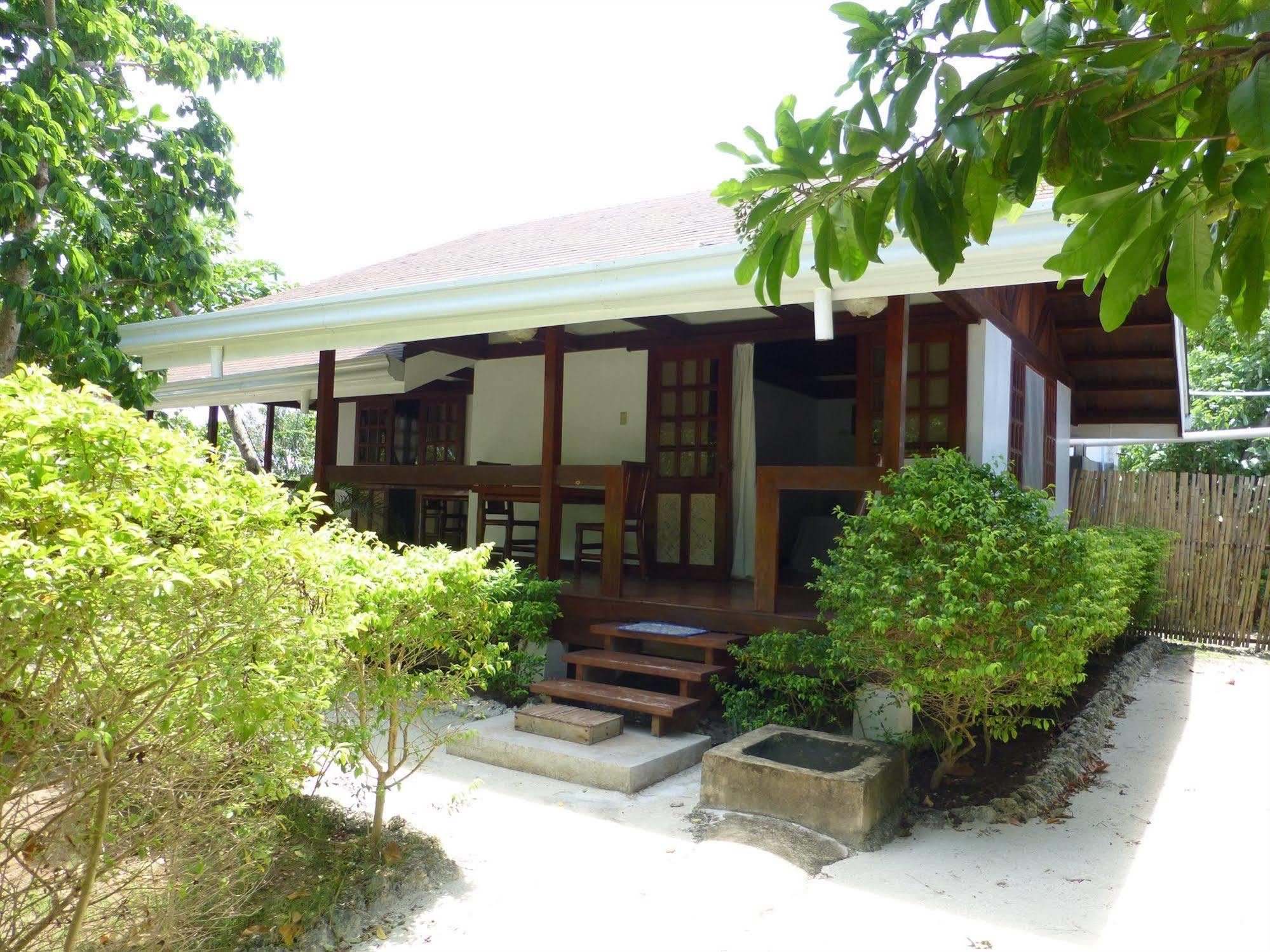 Talima Beach Villas & Dive Resort Cebu Eksteriør bilde