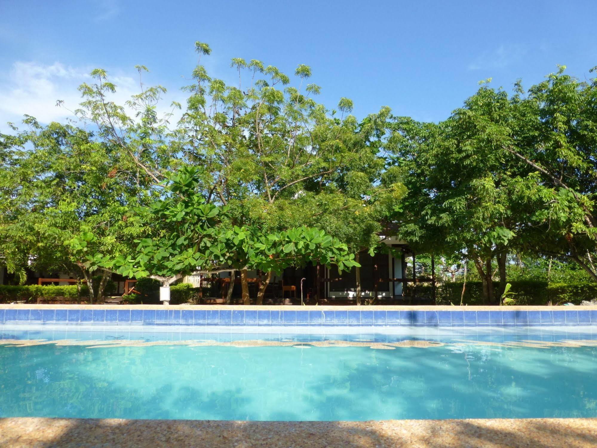 Talima Beach Villas & Dive Resort Cebu Eksteriør bilde